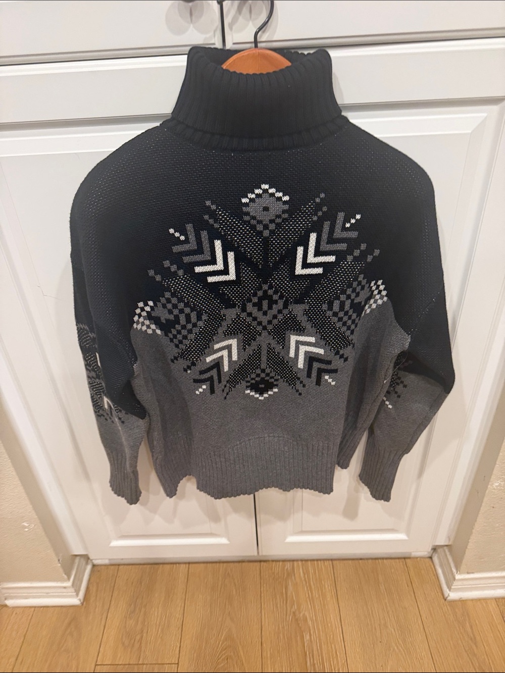 Alp N Rock Black and Gray Snowflake Turtleneck Sweater
